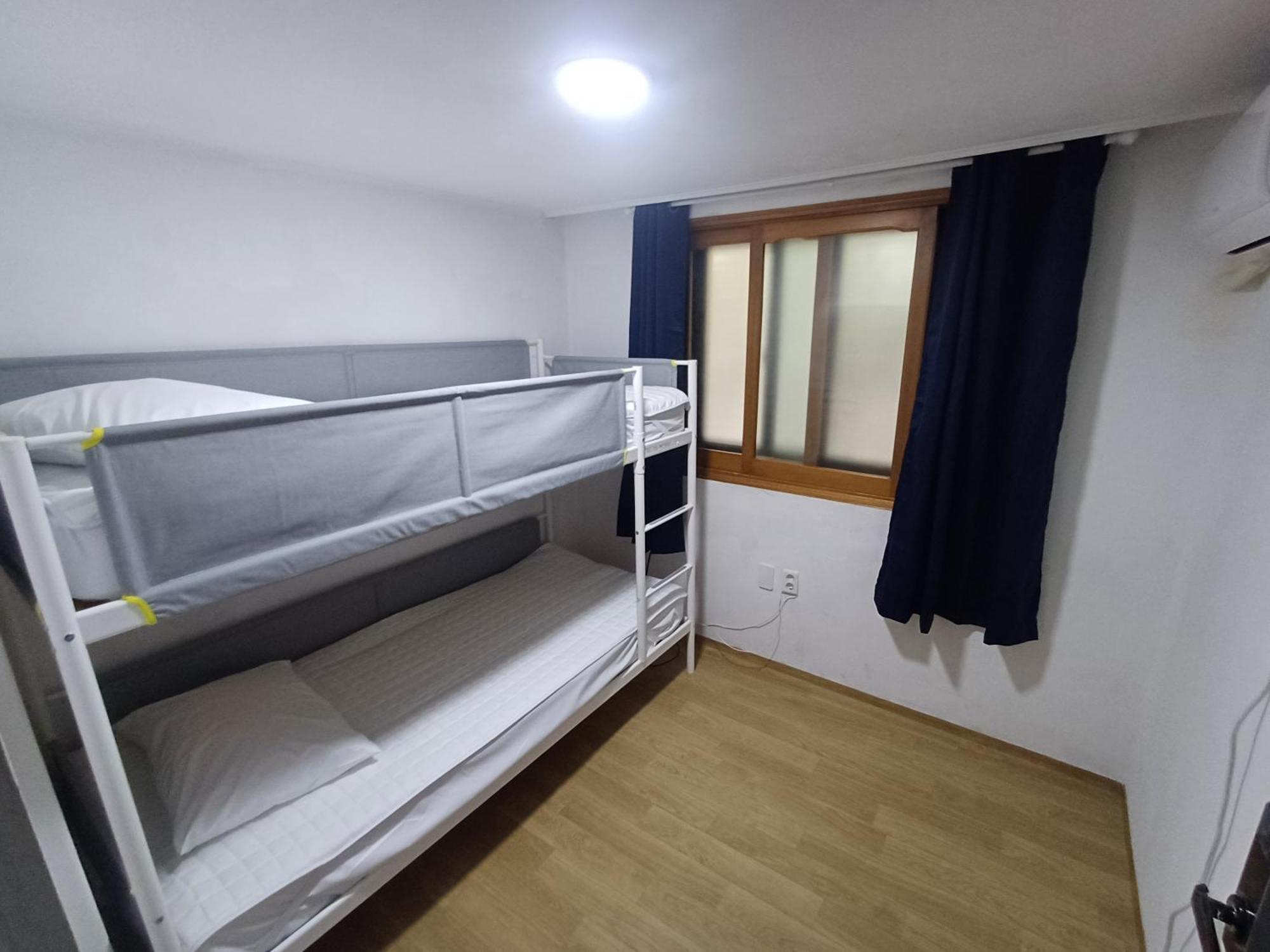 Ocean'S Guesthouse - Foreigners Only ソウル特別市 エクステリア 写真